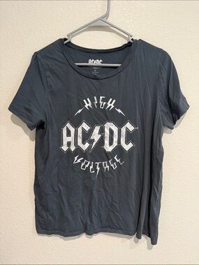 Size XL 100% cotton AC/DC grey Tee with White High Voltage Logo